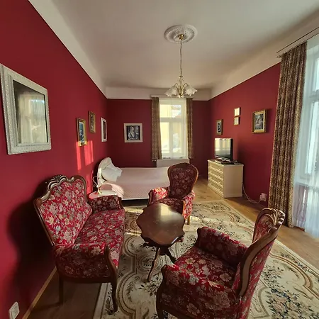 Sonnenstrahl マリアーンスケー・ラーズニェ